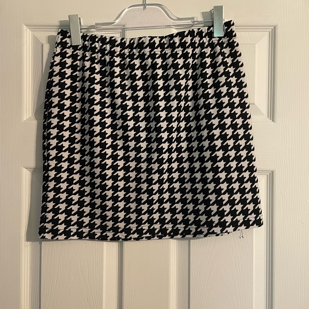 SHEIN Black & White Houndstooth A-Line Mini Skirt